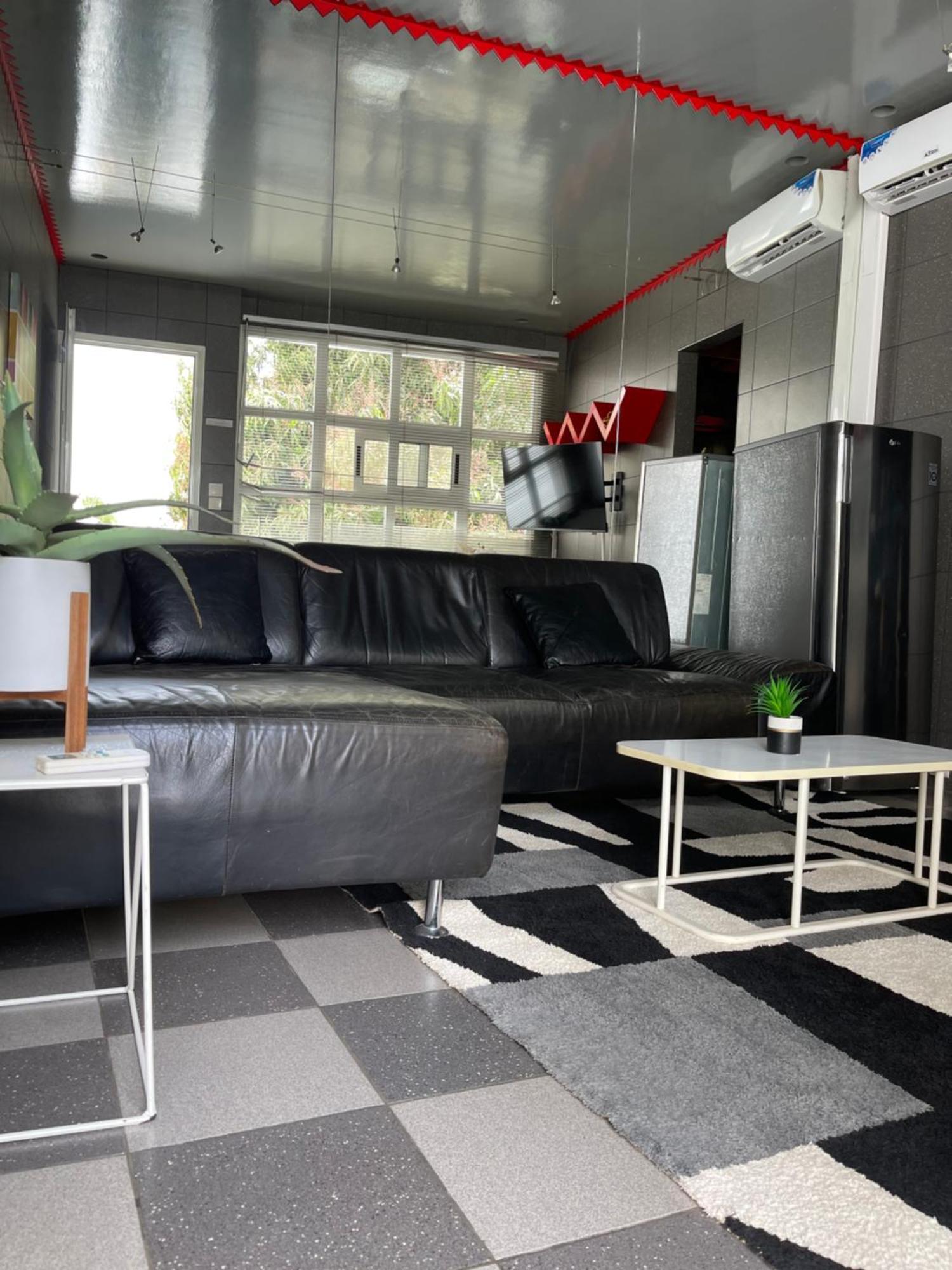 Maison D'Hotes Villa Anna Dakar Esterno foto